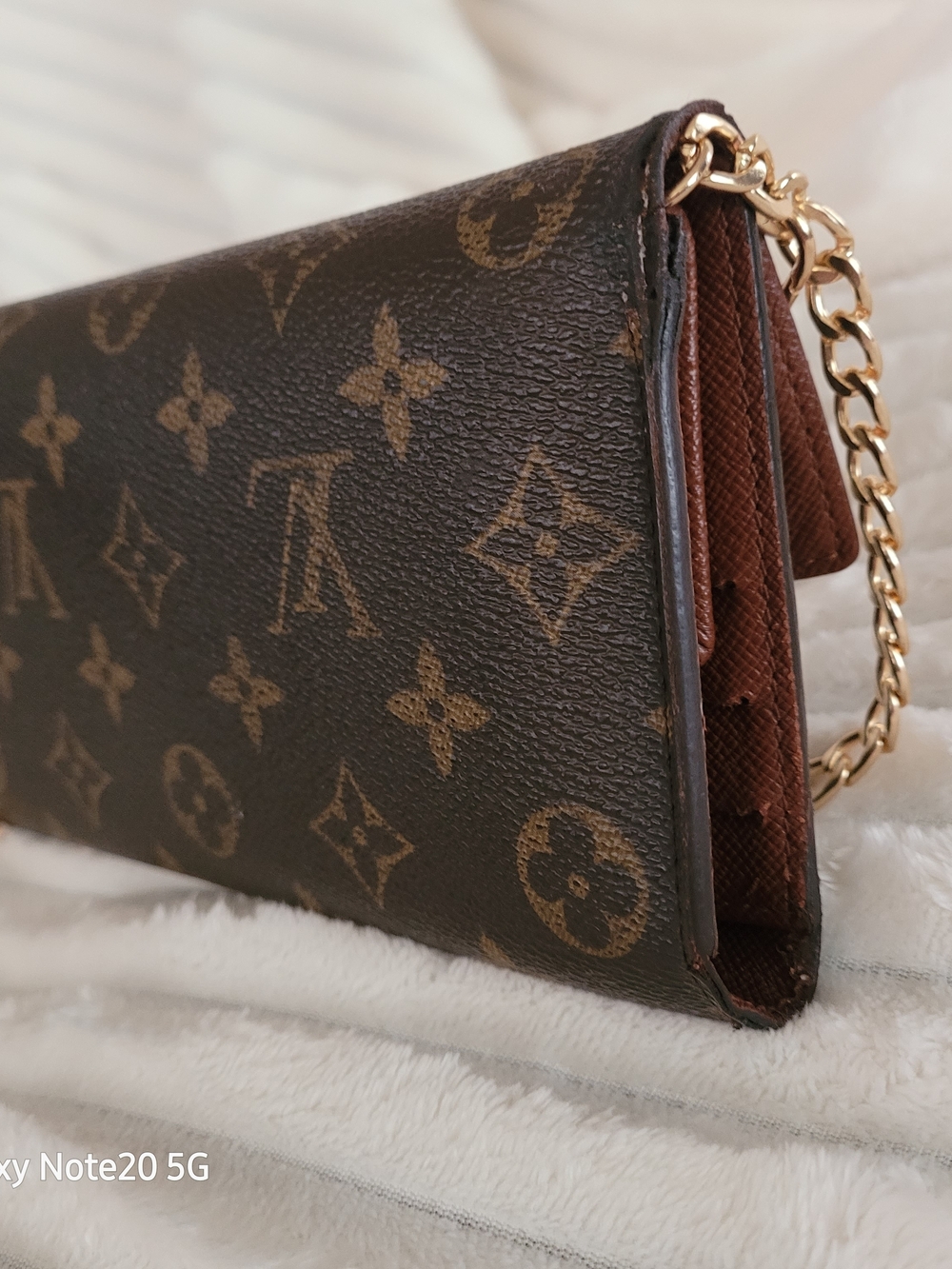 Louis Vuitton Brown Monogram Canvas Charm Chain Wallet - Picture 3 of 16
